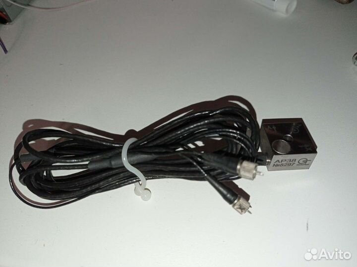 Датчик вибрации (Акселерометр ар1038)