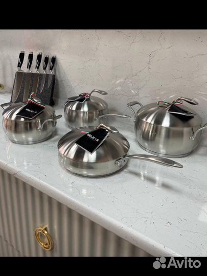 Набор кастрюль новый
