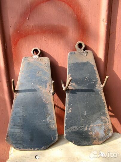 Якорь для лодки