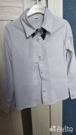 Продам блузки для девочки размер 134