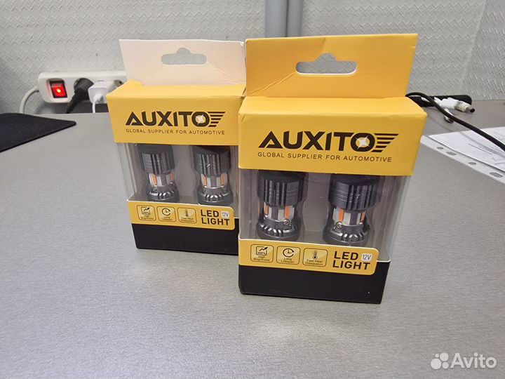 Лампы Auxito P21W