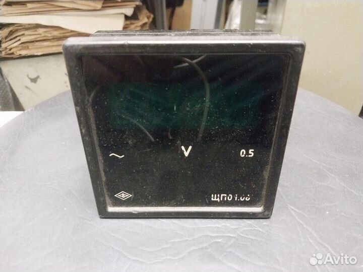 Вольтметр