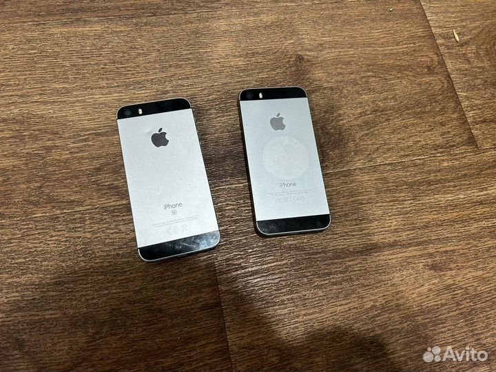 iPhone SE, 32 ГБ