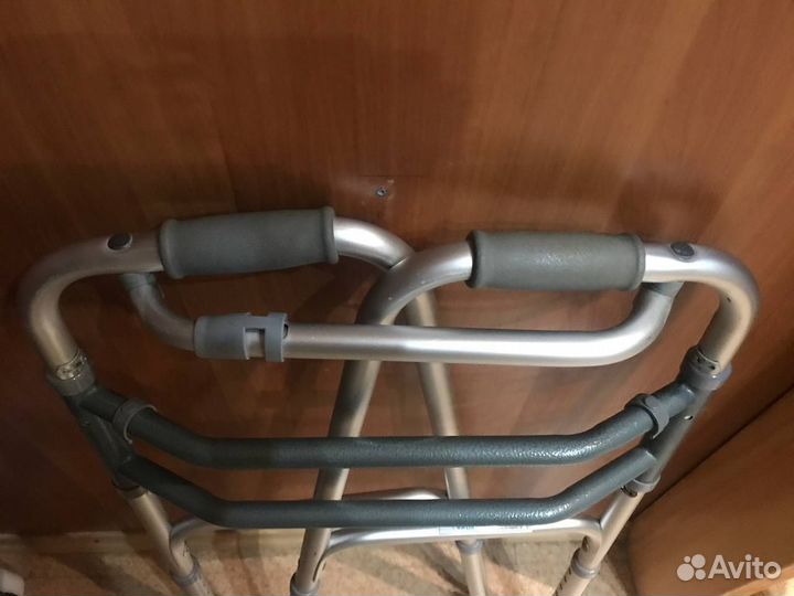 Ходунки для взрослых