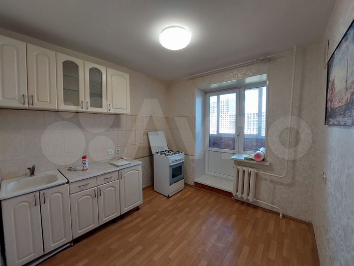 2-к. квартира, 50 м², 6/6 эт.