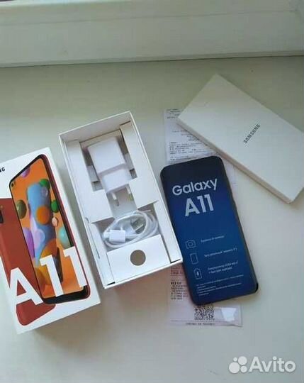 Смартфон Samsung Galaxy A11 32GB Red