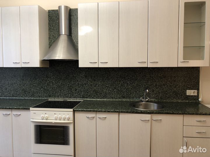 Плита Bosch и вытяжка