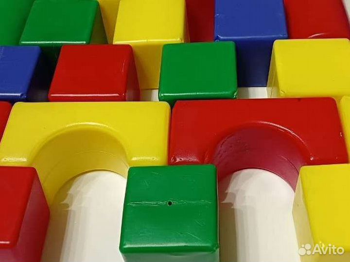 Цветные кубики