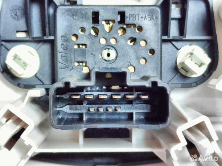 Блок управления отопителем Logan 6001551698