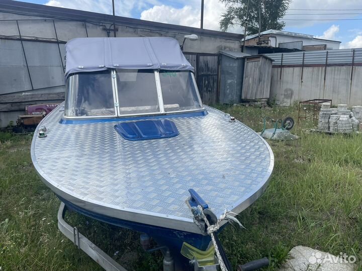 Продам катер Амур