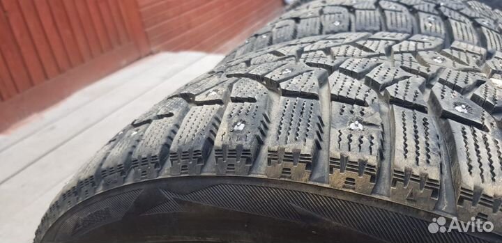 Bridgestone Blizzak Ice 225/40 R18 и 245/40 R18