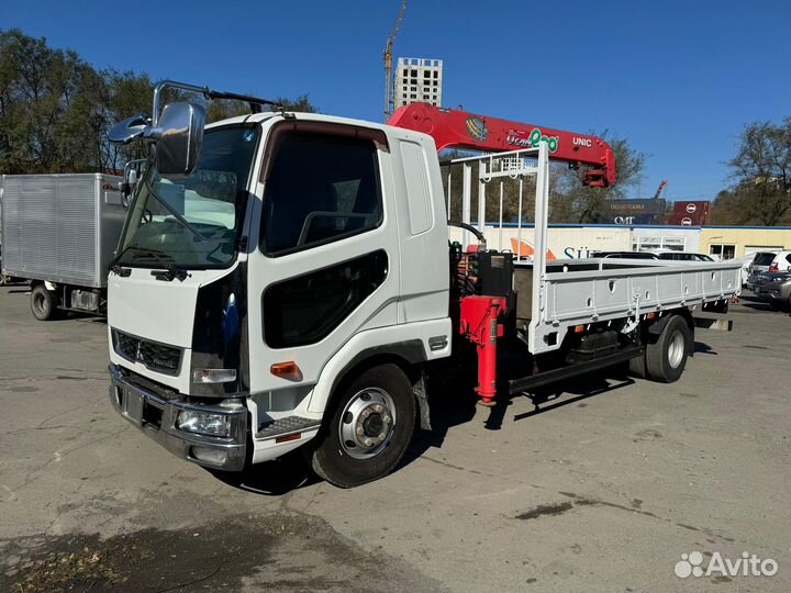 Бортовой грузовик Mitsubishi Fuso Fighter с КМУ UNIC, 2015