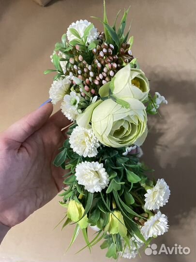 Венок на голову из цветов для фотосессии