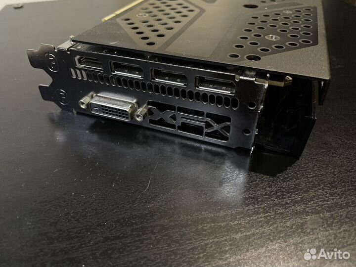 Видеокарта rx 580 XFX 4gb