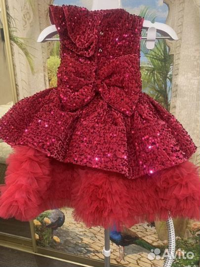 Платье для девочки нарядное