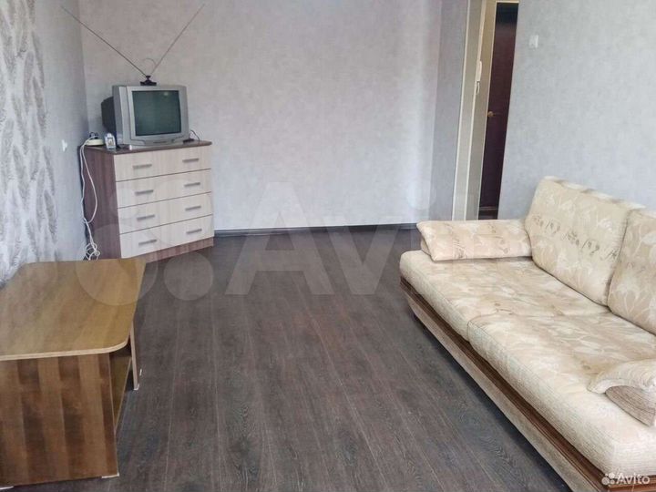 1-к. квартира, 30 м², 3/5 эт.