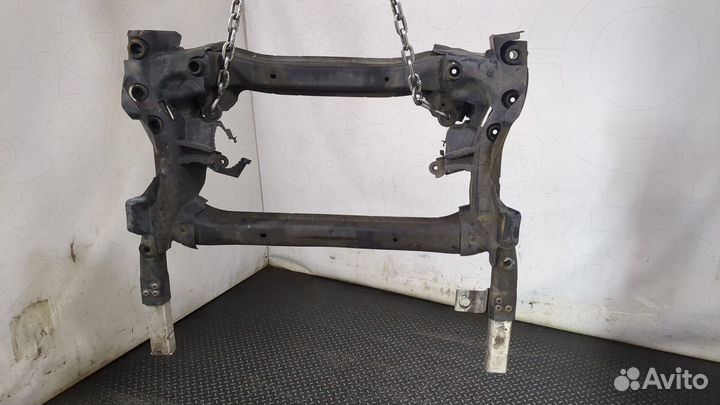 Балка подвески передняя Mercedes C W205, 2015