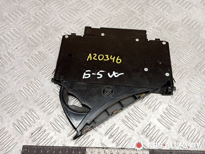 Подстаканник Volkswagen Passat B5 1998