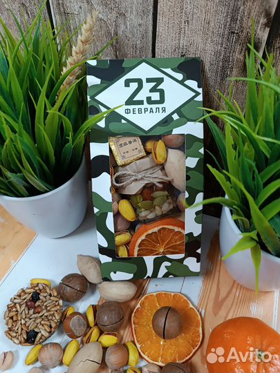 Подарочный набор на 23 февраля: крепкий орех