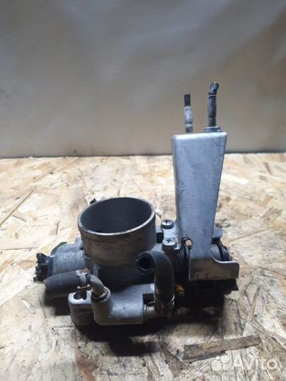 Дроссельная заслонка Honda Accord 2.0 F20B6 2000