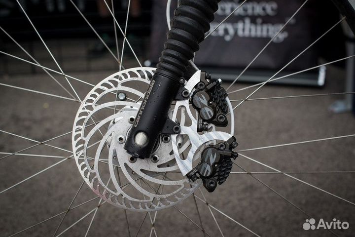 Веломастер, вело механик, ремонт велосипедов