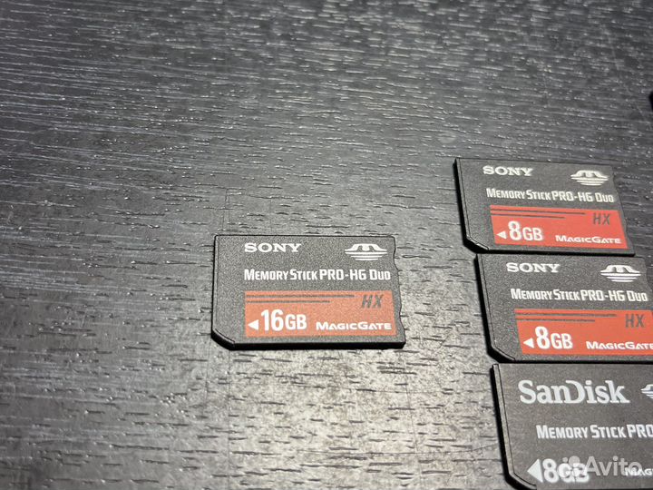 Карта памяти PSP Memory Stick Pro Duo