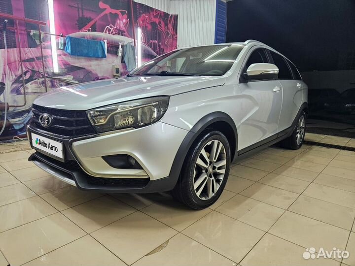 LADA Vesta Cross 1.8 AMT, 2018, 111 000 км