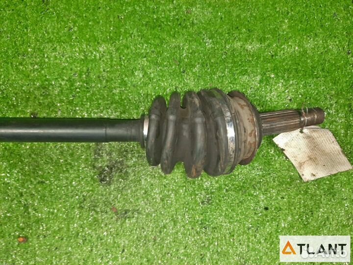 Привод передний правый toyota auris