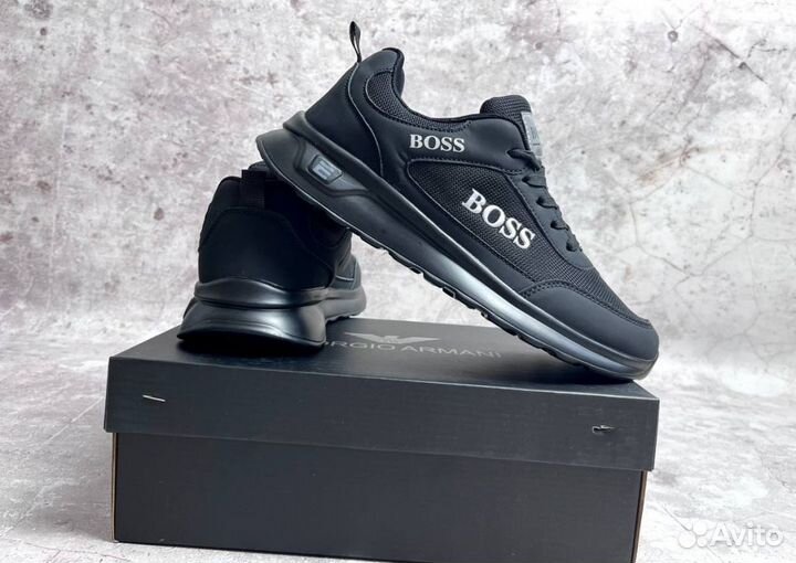 Кроссовки Boss удобные