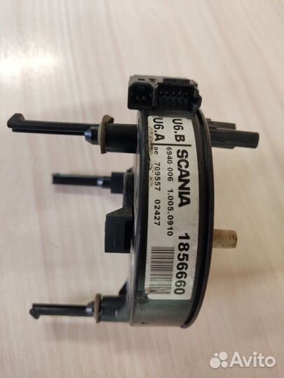 Подпружиненный выключатель рулевого колеса разъём