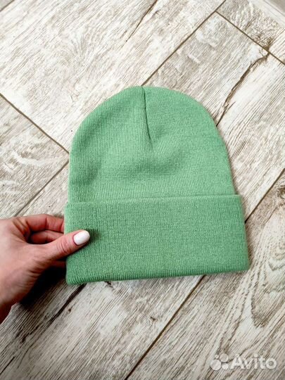 Шапка новая
