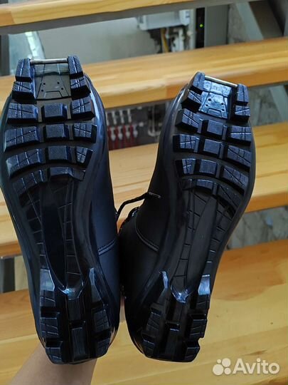 Беговые лыжи 2 м взрослые с ботинками и палками 41