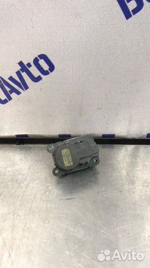 Моторчик заслонки печки Mitsubishi Outlander 2