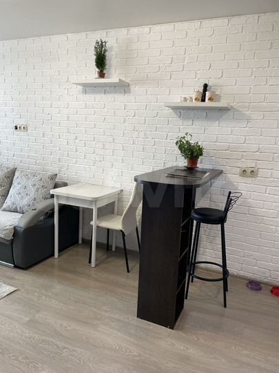 2-к. квартира, 40 м², 8/16 эт.