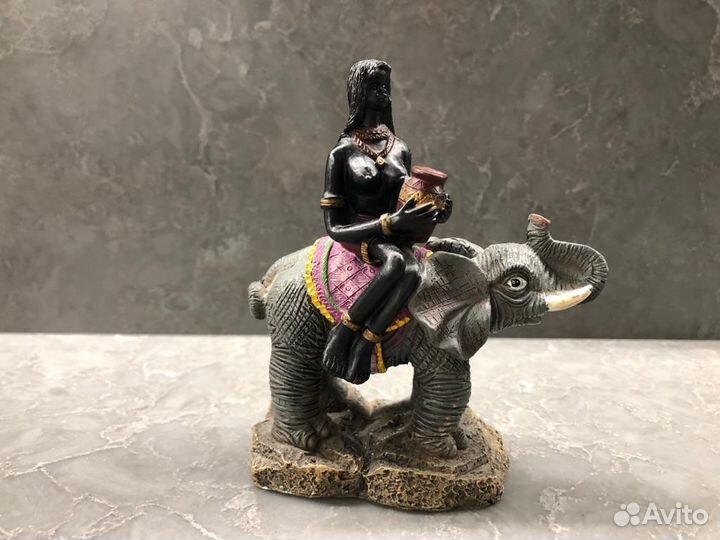 Слон статуэтка