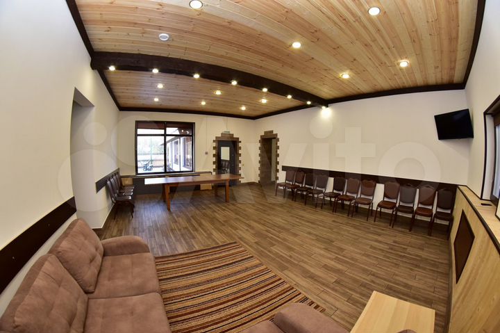 Коттедж 200 м² на участке 40 сот.