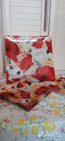 Тарелки квадратные