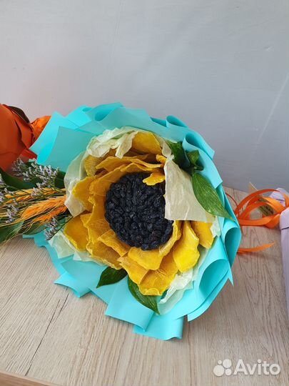 Букет из манго Подсолнух