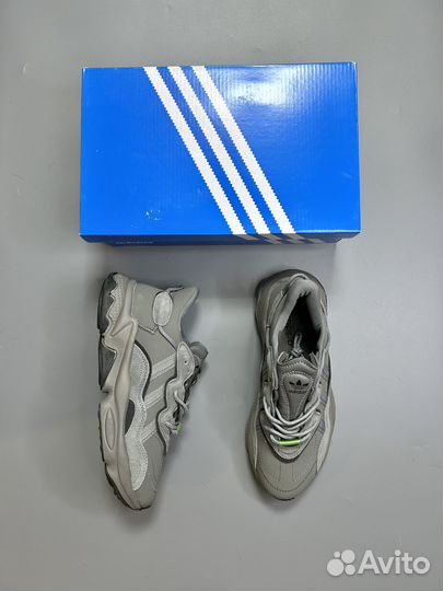 Кроссовки Adidas Ozweego