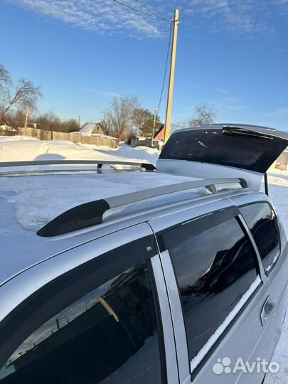 Рейлинги на крышу Парой LADA Priora Универсал