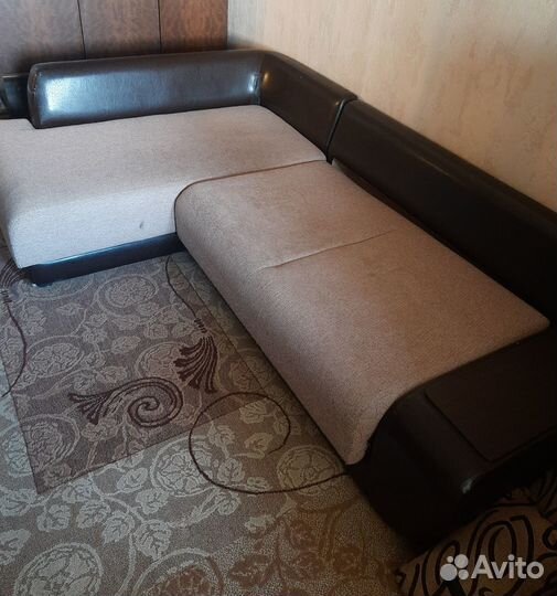 Угловой диван бу
