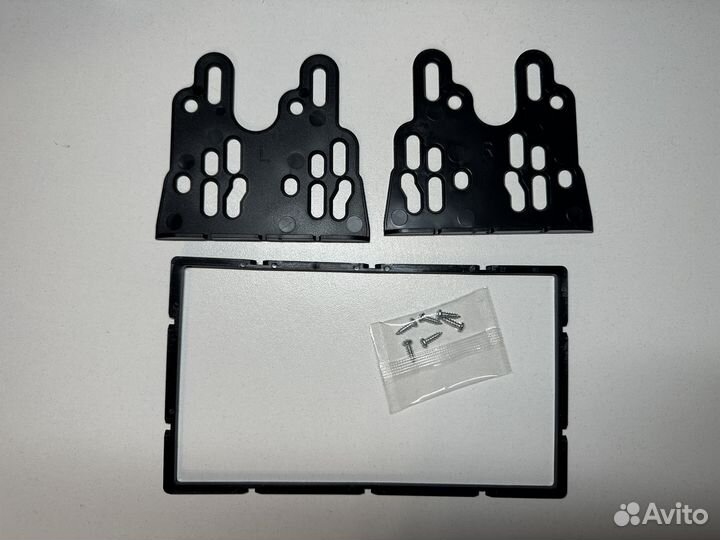 Рамка для 2 din магнитолы Chevrolet Cruze рест
