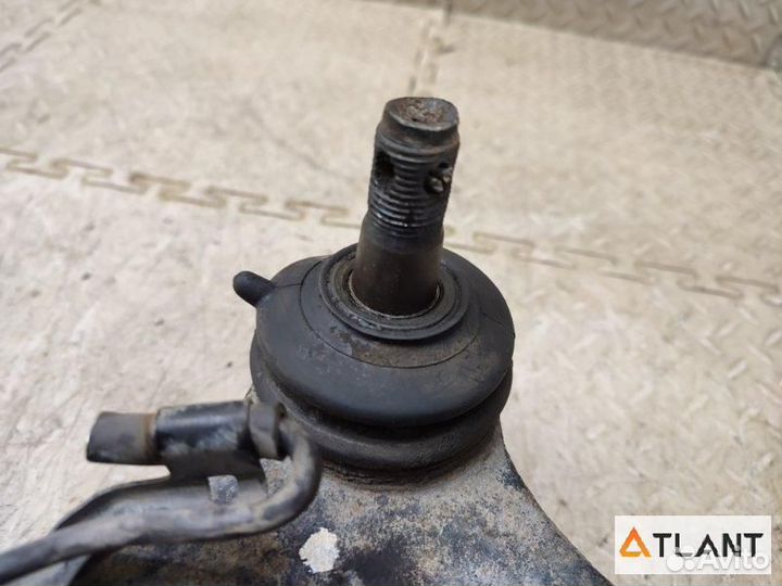 Рычаг передний левый toyota hiace