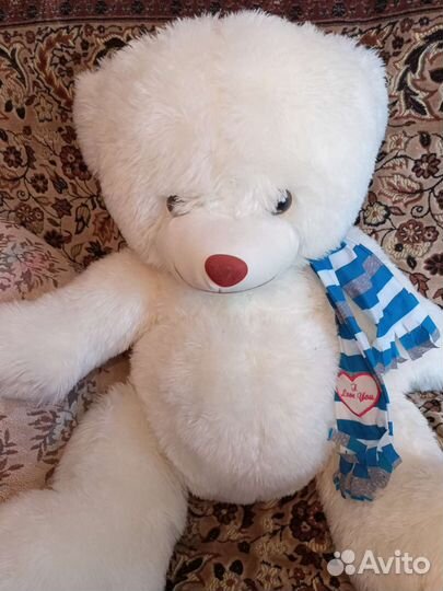 Плюшевый медведь
