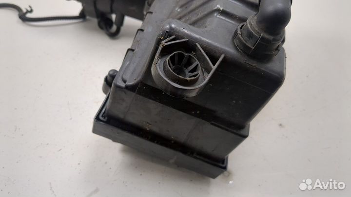 Корпус воздушного фильтра Volkswagen Sharan