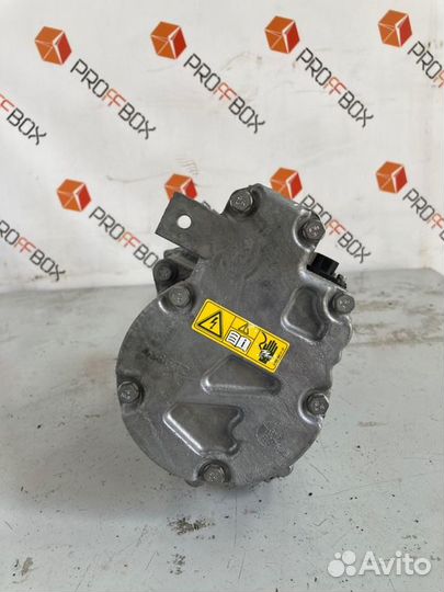 Компрессор кондиционера Mercedes C-Class W205 M274