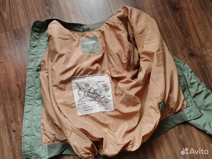 Бомбер USA Pull & Bear