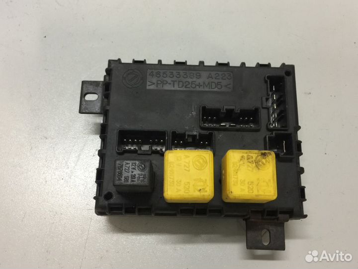 Блок предохранителей Fiat Marea