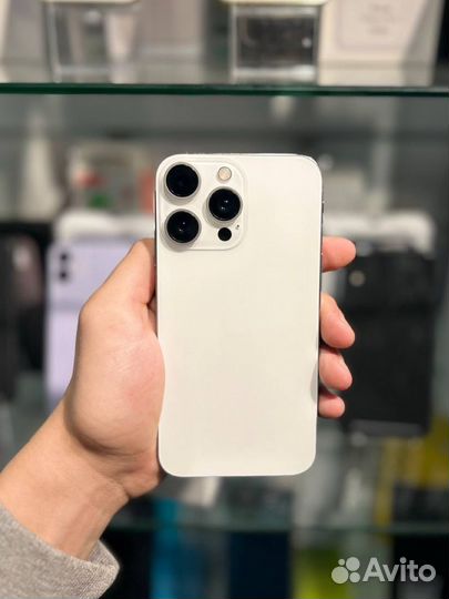 iPhone XR в корпусе 15 pro