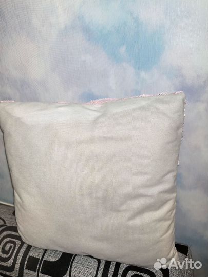 Декоративная подушка